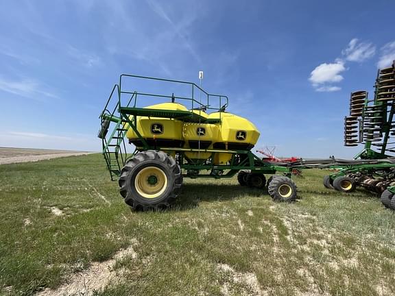 Image of John Deere 1830 equipment image 2