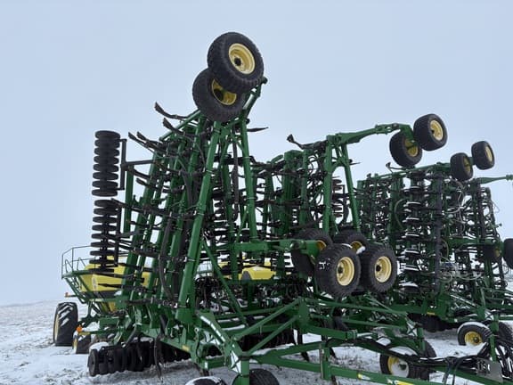 Image of John Deere 1830 Primary image