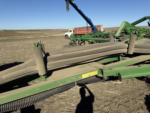 Image of John Deere 1830 equipment image 4