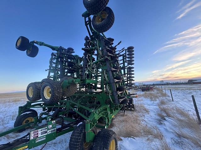 Image of John Deere 1835 equipment image 3