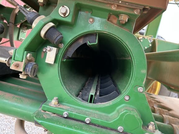 Image of John Deere 1890 equipment image 3