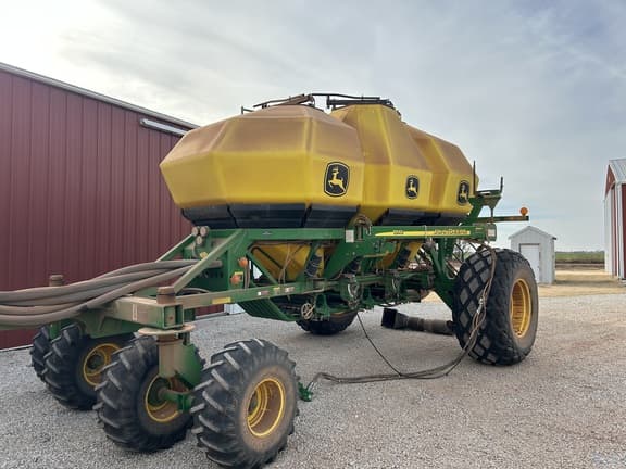 Image of John Deere 1890 equipment image 3