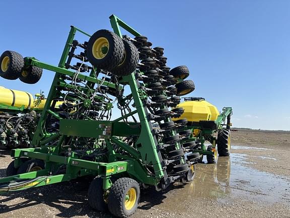 Image of John Deere 1890 Primary image