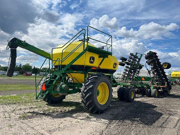 Image of John Deere 1890 equipment image 3