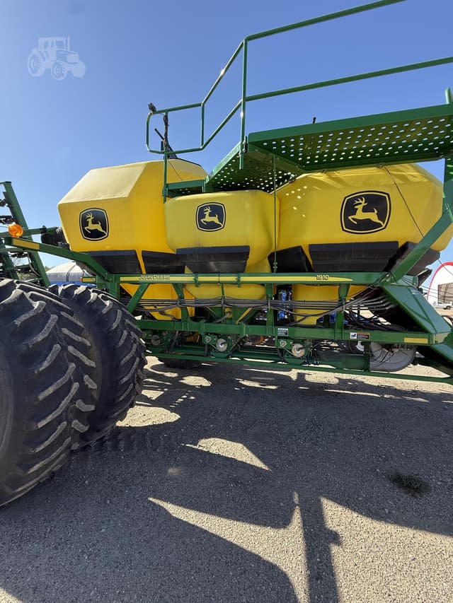 Image of John Deere 1895 equipment image 1