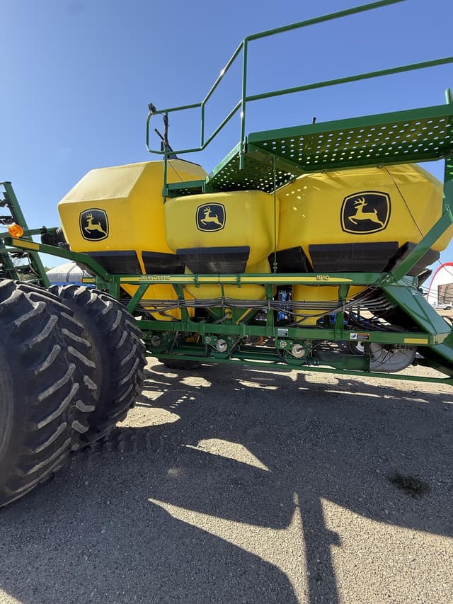 Image of John Deere 1895 equipment image 1