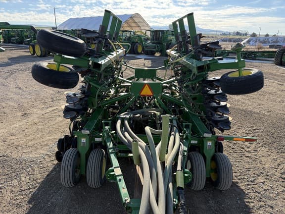 Image of John Deere 1895 equipment image 3