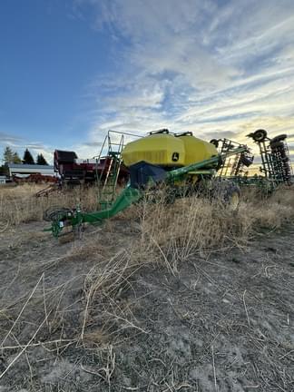 Image of John Deere 1910 equipment image 4