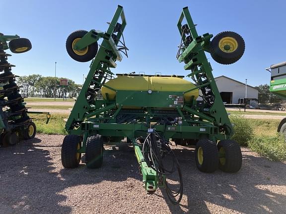 Image of John Deere 1990 equipment image 1