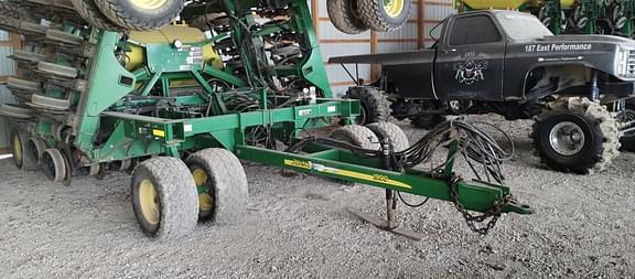 Image of John Deere 1990 equipment image 2
