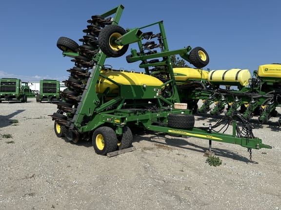 2010 John Deere 1990 Image