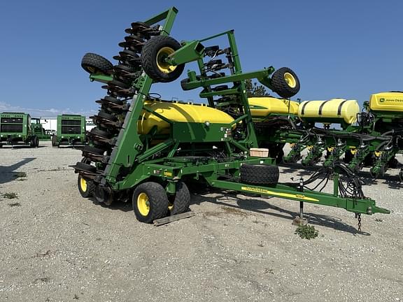 Image of John Deere 1990 equipment image 1