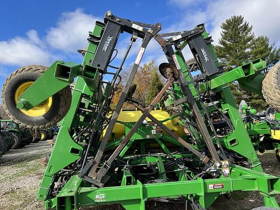 Image of John Deere 1990 equipment image 4