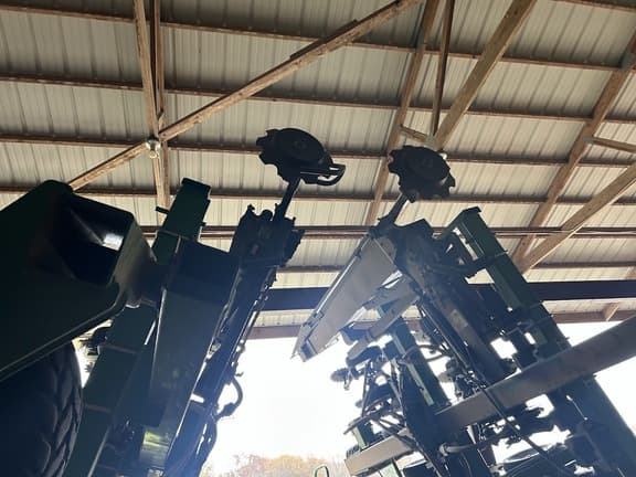 Image of John Deere 1990 equipment image 3