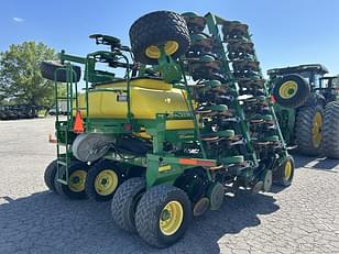 Main image John Deere 1990 0