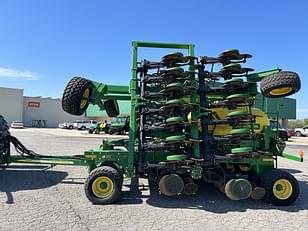 Main image John Deere 1990 1