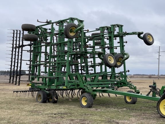 2010 John Deere 2210 Equipment Image0