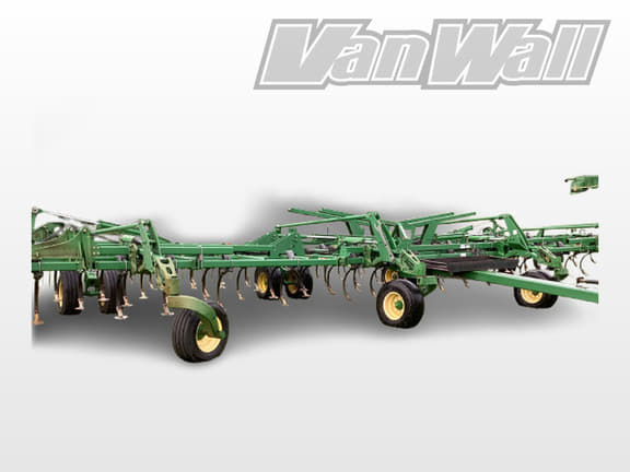 Image of John Deere 2210 Primary image