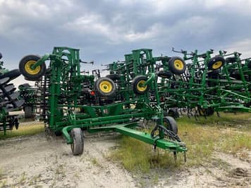 Main image John Deere 2210