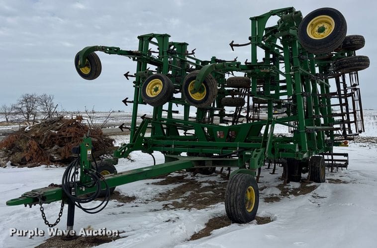 2010 John Deere 2210 Equipment Image0