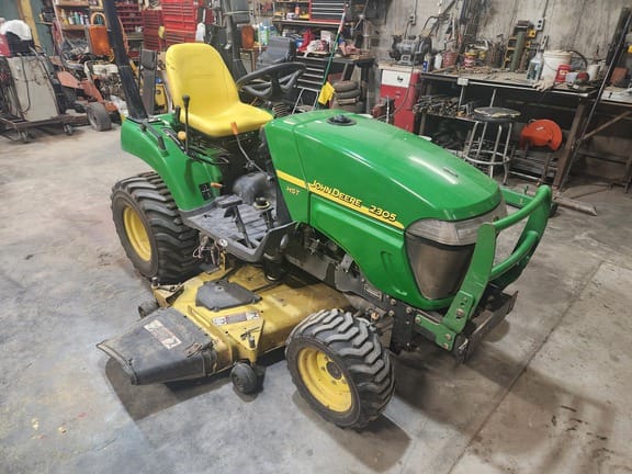 2010 John Deere 2305 Equipment Image0
