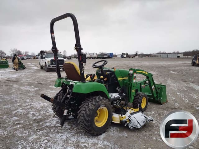 Image of John Deere 2305 equipment image 4