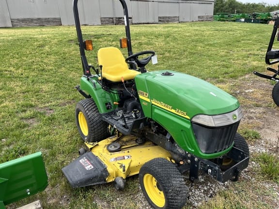 Main image John Deere 2305