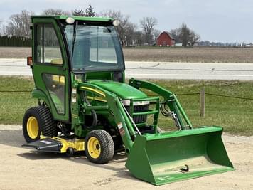 Main image John Deere 2305