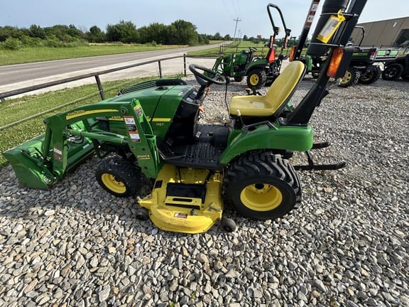 2010 John Deere 2305 Equipment Image0