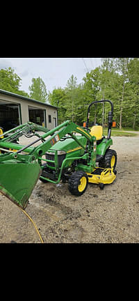 Image of John Deere 2305 Image 0