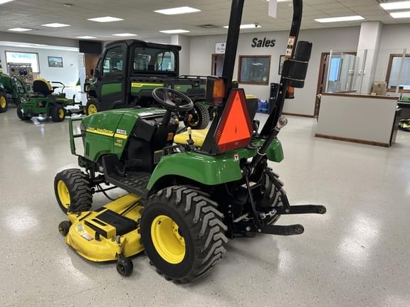Image of John Deere 2305 equipment image 4