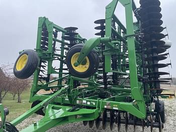 2010 John Deere 2310 Equipment Image0