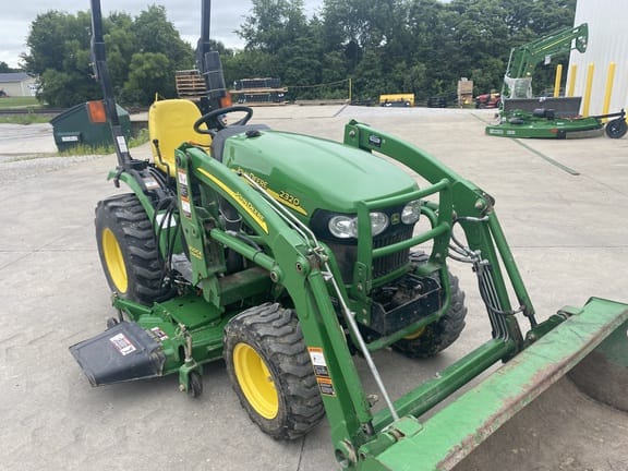 Main image John Deere 2320