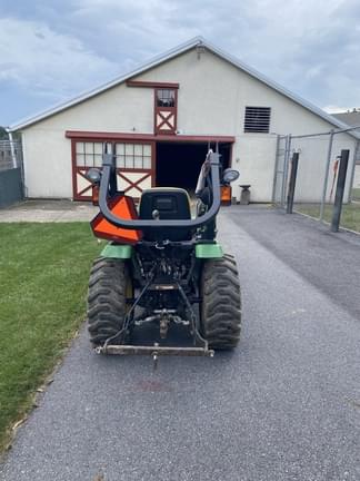 Image of John Deere 2320 equipment image 1