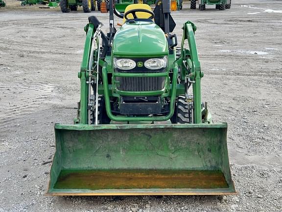 Image of John Deere 2320 equipment image 2