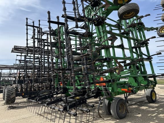 Image of John Deere 2410 equipment image 2