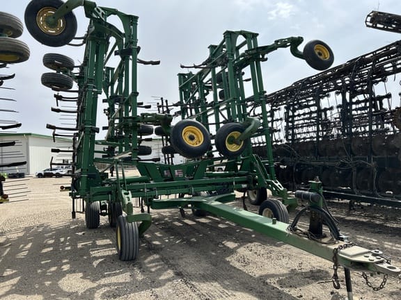 2010 John Deere 2410 Equipment Image0