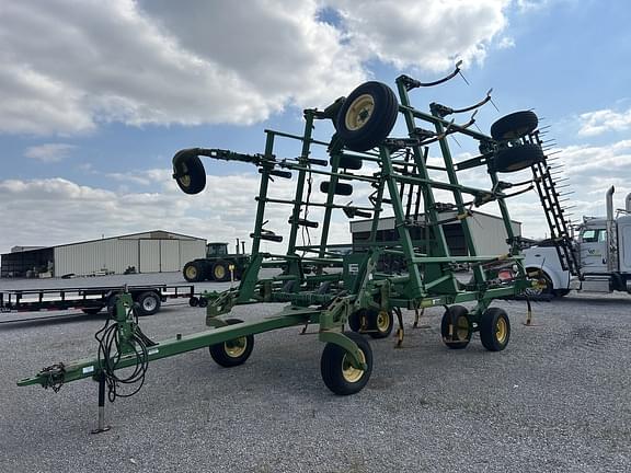 Image of John Deere 2410 Primary image