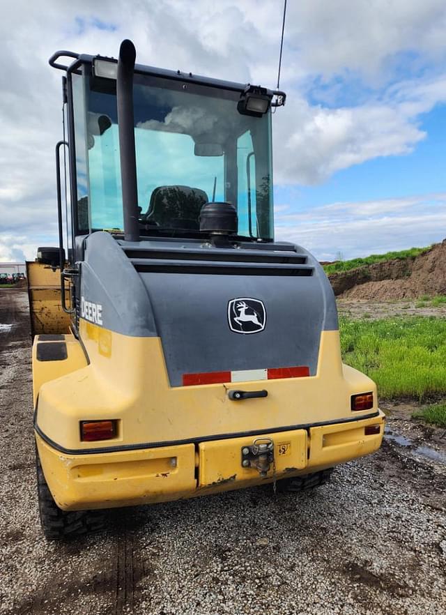 Image of John Deere 244J equipment image 3