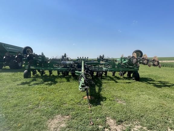 Image of John Deere 2510H equipment image 4