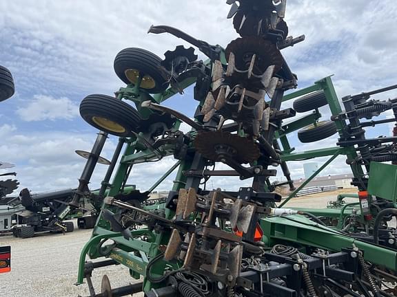 Image of John Deere 2510S equipment image 4
