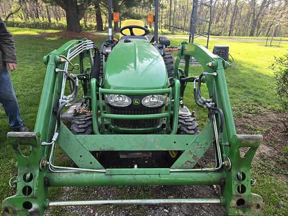 Image of John Deere 2520 equipment image 3