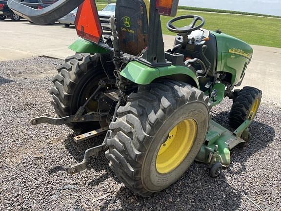 Image of John Deere 2520 equipment image 4