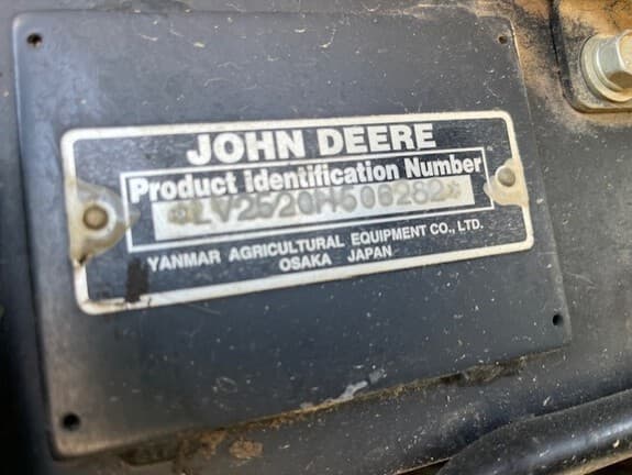 Image of John Deere 2520 equipment image 4