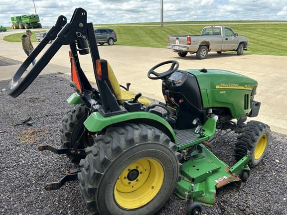 Image of John Deere 2520 equipment image 3