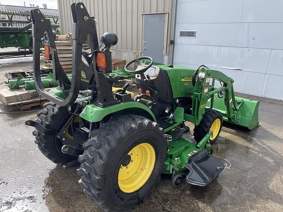 Image of John Deere 2520 equipment image 2