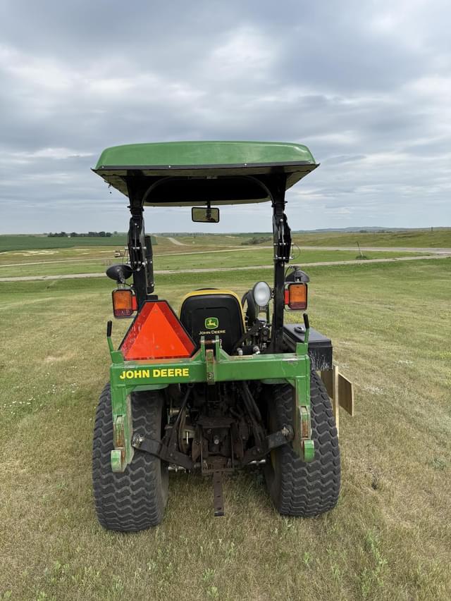 Image of John Deere 2720 equipment image 3