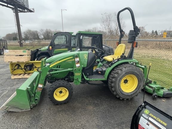 2010 John Deere 2720 Equipment Image0
