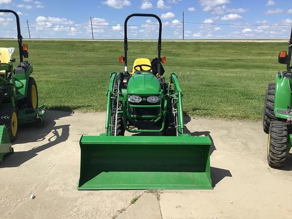 Image of John Deere 2720 equipment image 3