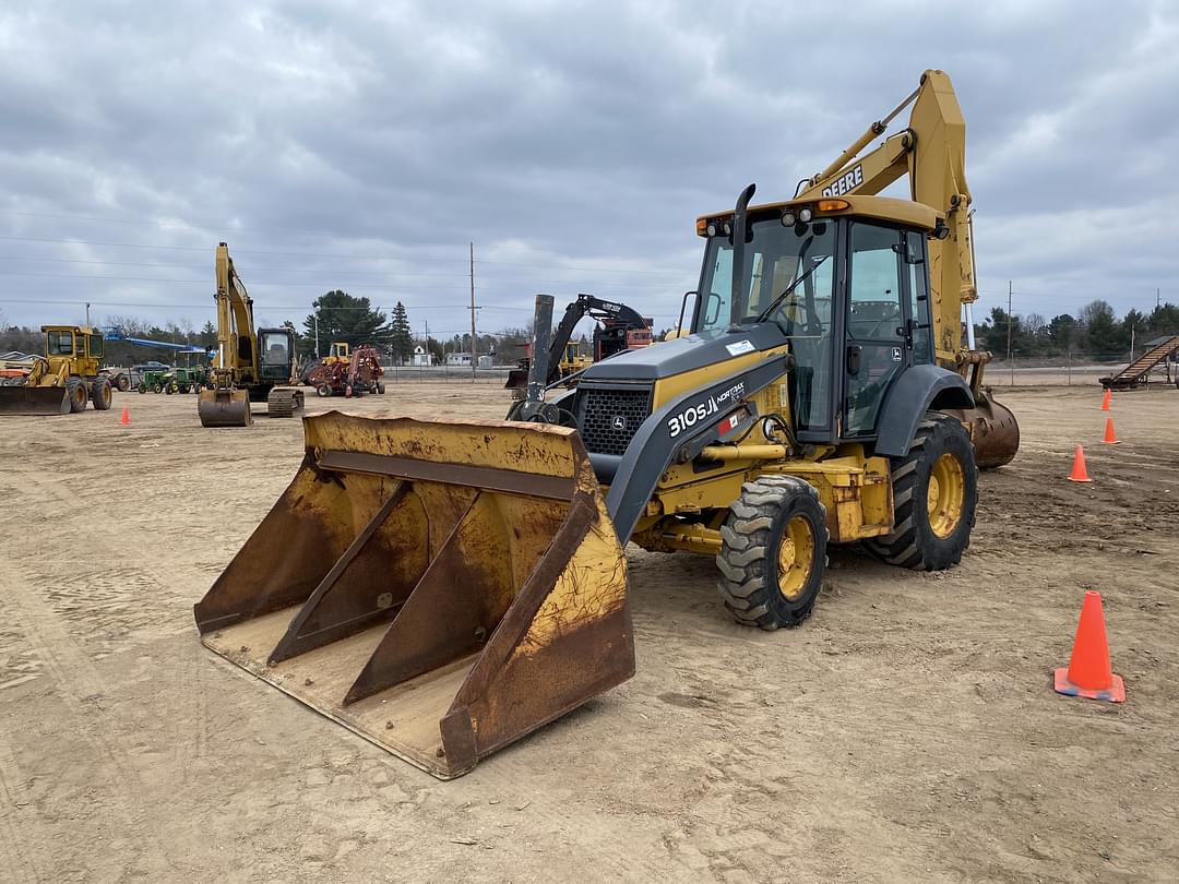 Image of John Deere 310SJ Primary image